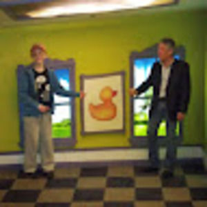 Meet your Posher, Dwight